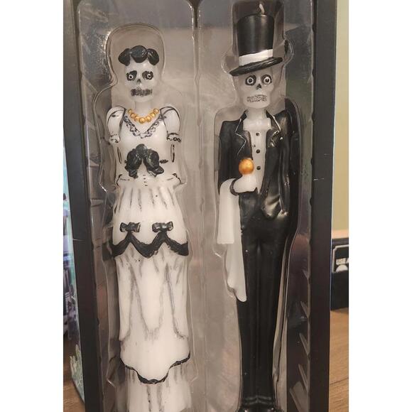 Dia De Los Muertos Candles - Picture 2 of 3